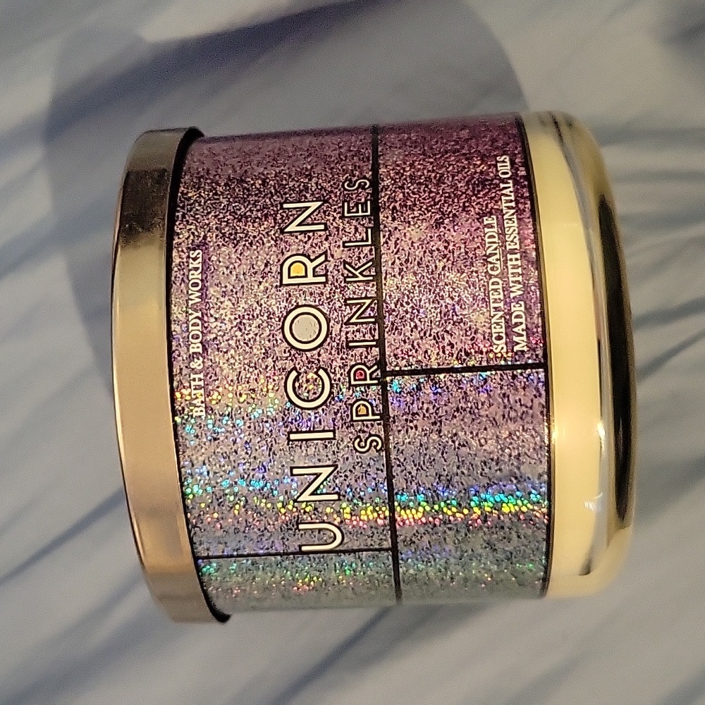 Bath and body works unicorn sprinkles candle